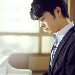 老师帮你打脚枪
